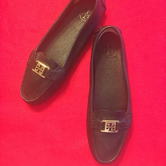 Tory Burch Shoes - Tory Burch Black Kendrick Driving Loafers, 10.5